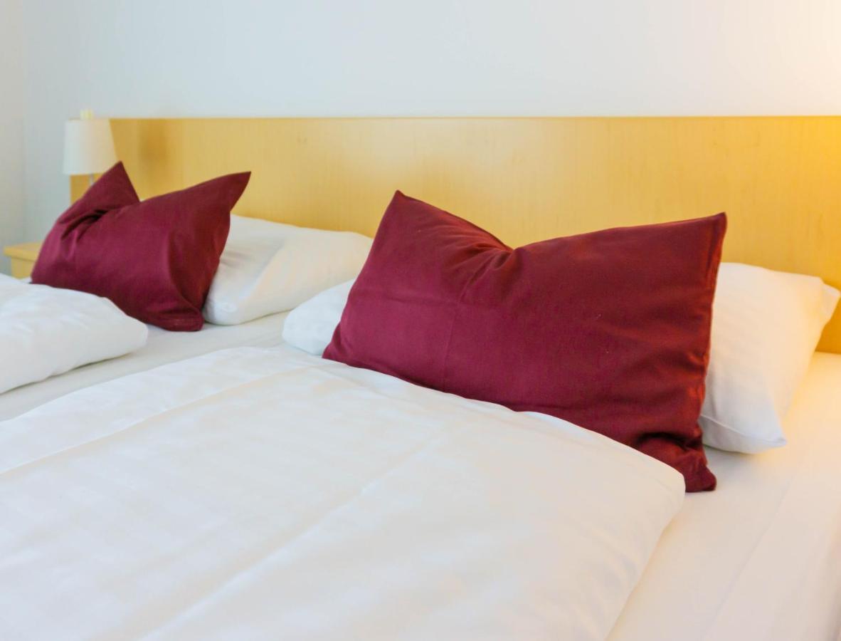 Kaplan Am Kurpark Hotell Bad Tatzmannsdorf Exteriör bild